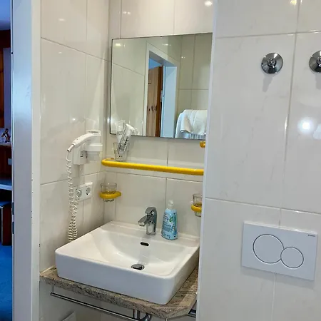 Feuerbacher Hof فندق