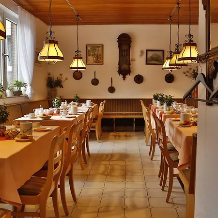Feuerbacher Hof Ξενοδοχείο 2*