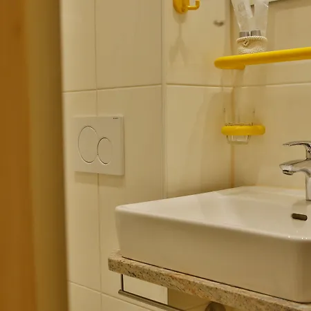 Feuerbacher Hof Hotel 2*