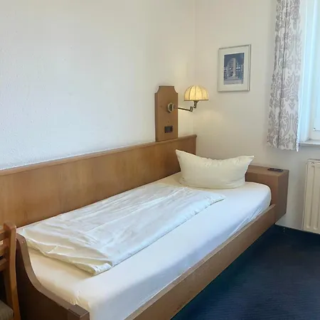 Feuerbacher Hof 2*